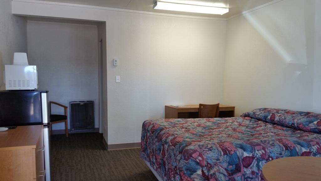 Budget Host Inn Fort Collins Exteriér fotografie